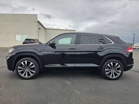 Used 2023 Volkswagen Atlas Cross Sport SEL Premium R-Line AWD/4WD image 3