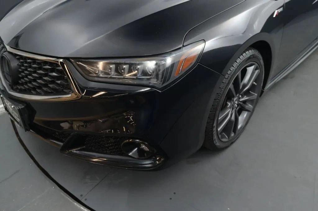 Used 2020 Acura TLX w/ Technology & A-SPEC Package FWD image 9