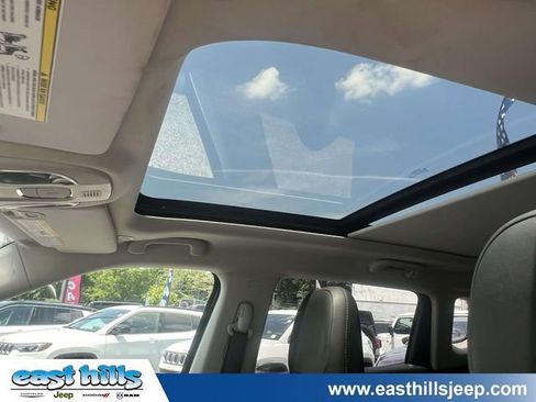 Certified 2019 Jeep Compass Limited AWD/4WD image 24