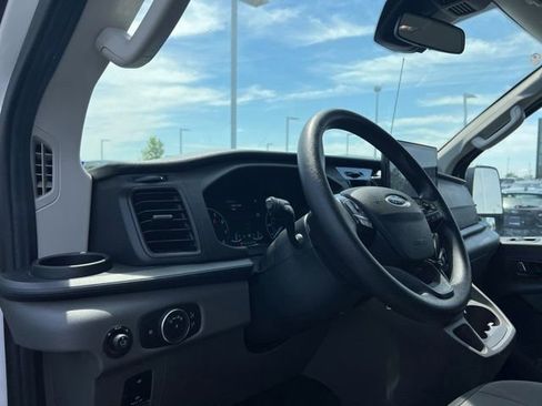 Used 2024 Ford Transit 350 XLT RWD image 9