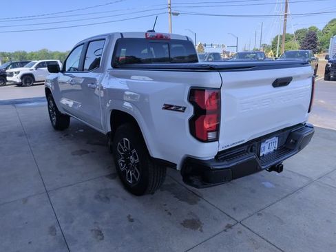 Used 2026 Chevrolet Colorado Z71 w/ Technology Package AWD/4WD image 6