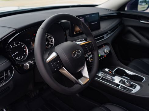 Certified 2023 INFINITI QX60 Pure FWD image 8