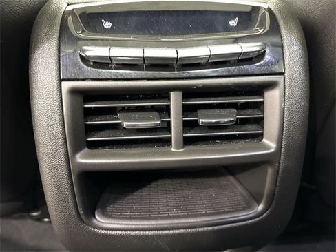 Certified 2019 Cadillac XT5 Premium Luxury image 22