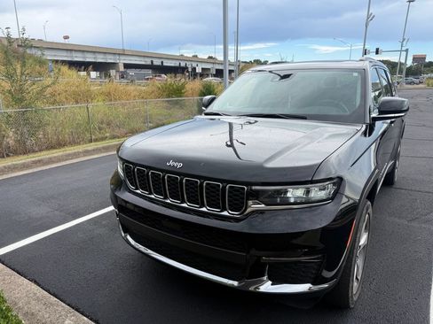 Used 2021 Jeep Grand Cherokee L Limited AWD/4WD image 6