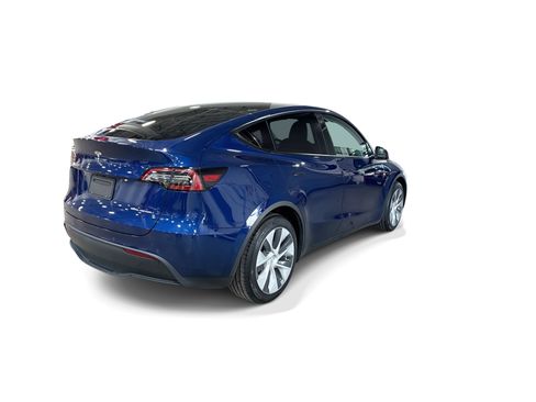 Certified 2021 Tesla Model Y Long Range AWD/4WD image 6