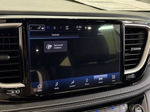 New 2026 Chrysler Pacifica Select image 26