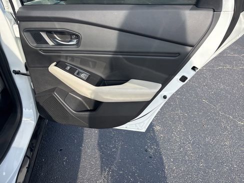 Used 2025 Honda Accord Touring image 15