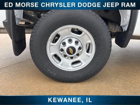 Used 2025 Chevrolet Silverado 2500 W/T w/ WT Convenience Package image 17