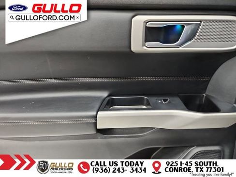 Used 2021 Ford Explorer Limited w/ Equipment Group 301A image 17