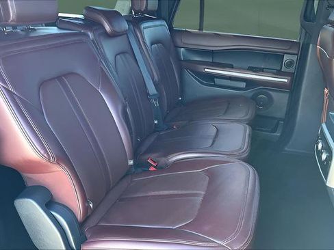 Used 2024 Ford Expedition Max Limited image 10