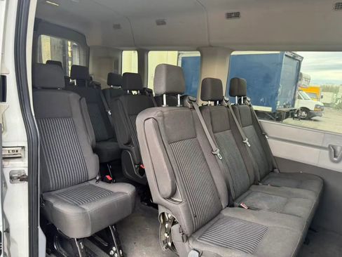 Used 2018 Ford Transit 350 XLT image 13
