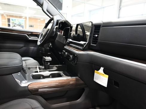 New 2026 Chevrolet Silverado 1500 LT Trail Boss w/ LT Trail Boss Premium Package AWD/4WD image 14