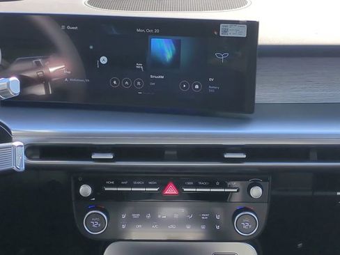 New 2026 Hyundai Ioniq 9 SEL AWD/4WD image 16