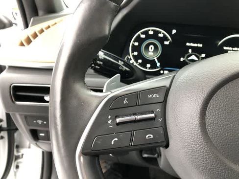 Used 2021 Hyundai Sonata Limited w/ Preferred Accessory Package image 18