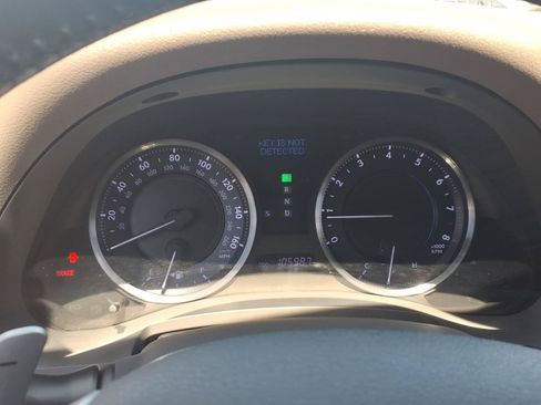 Used 2012 Lexus IS 250 w/ Premium Pkg Value Edition RWD image 19