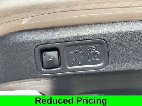 Used 2023 Ford Expedition Max Platinum AWD/4WD image 39