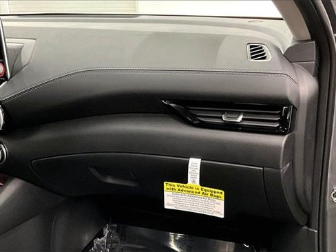 New 2025 Nissan Sentra SV image 30