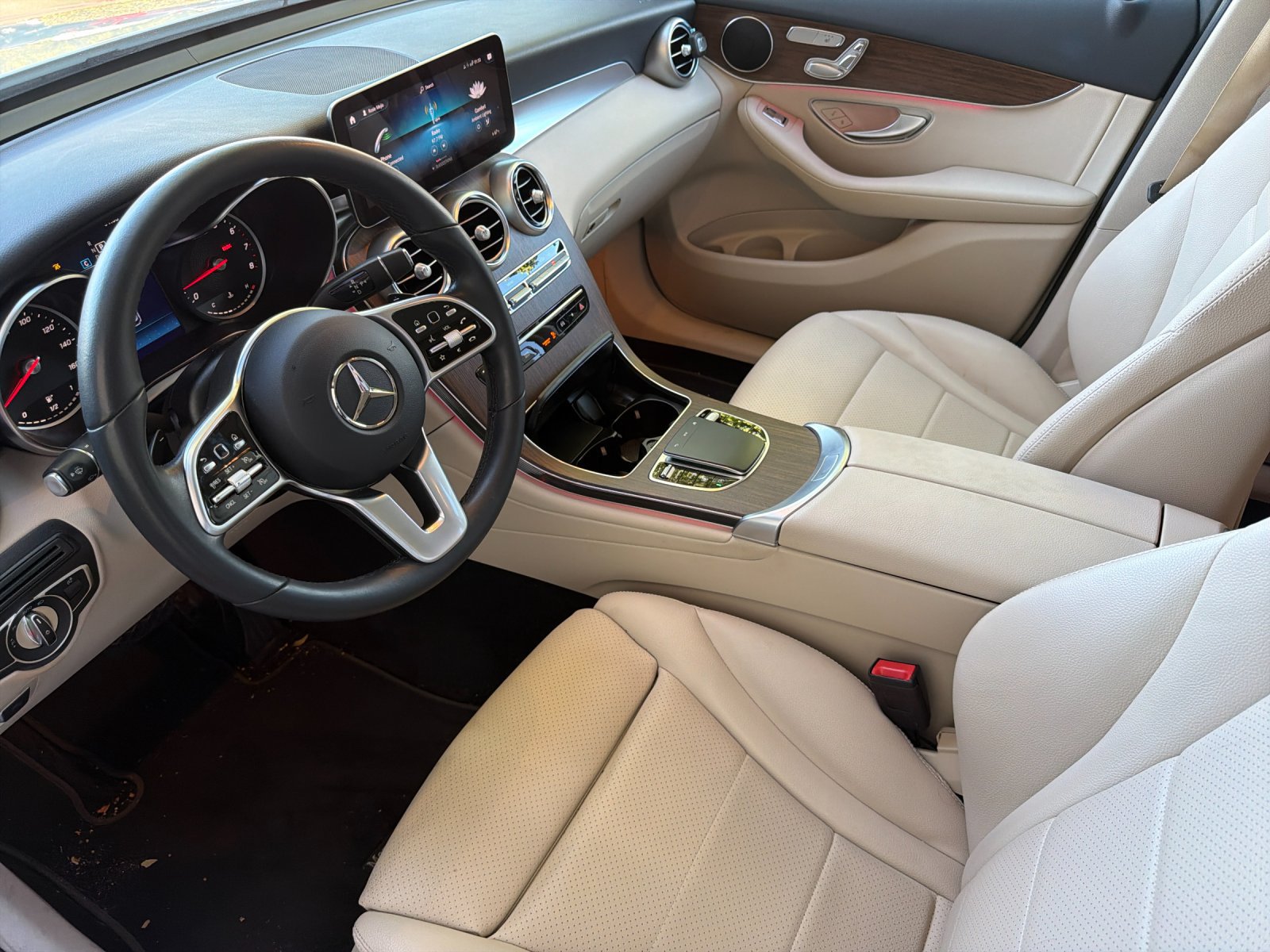 Used 2022 Mercedes-Benz GLC 300 4MATIC image 8