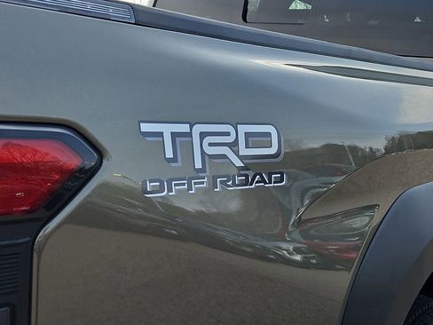 New 2026 Toyota Tacoma TRD Off-Road AWD/4WD image 4