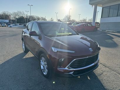 Used 2025 Buick Encore GX Preferred w/ Advanced Technology Package