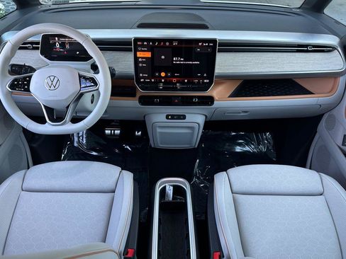 New 2025 Volkswagen ID. Buzz Pro S Plus image 12