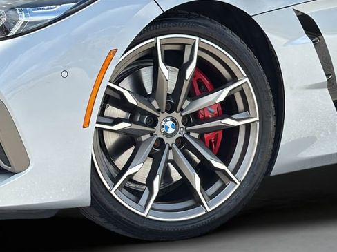 Used 2021 BMW Z4 M40i w/ Premium Package RWD image 6
