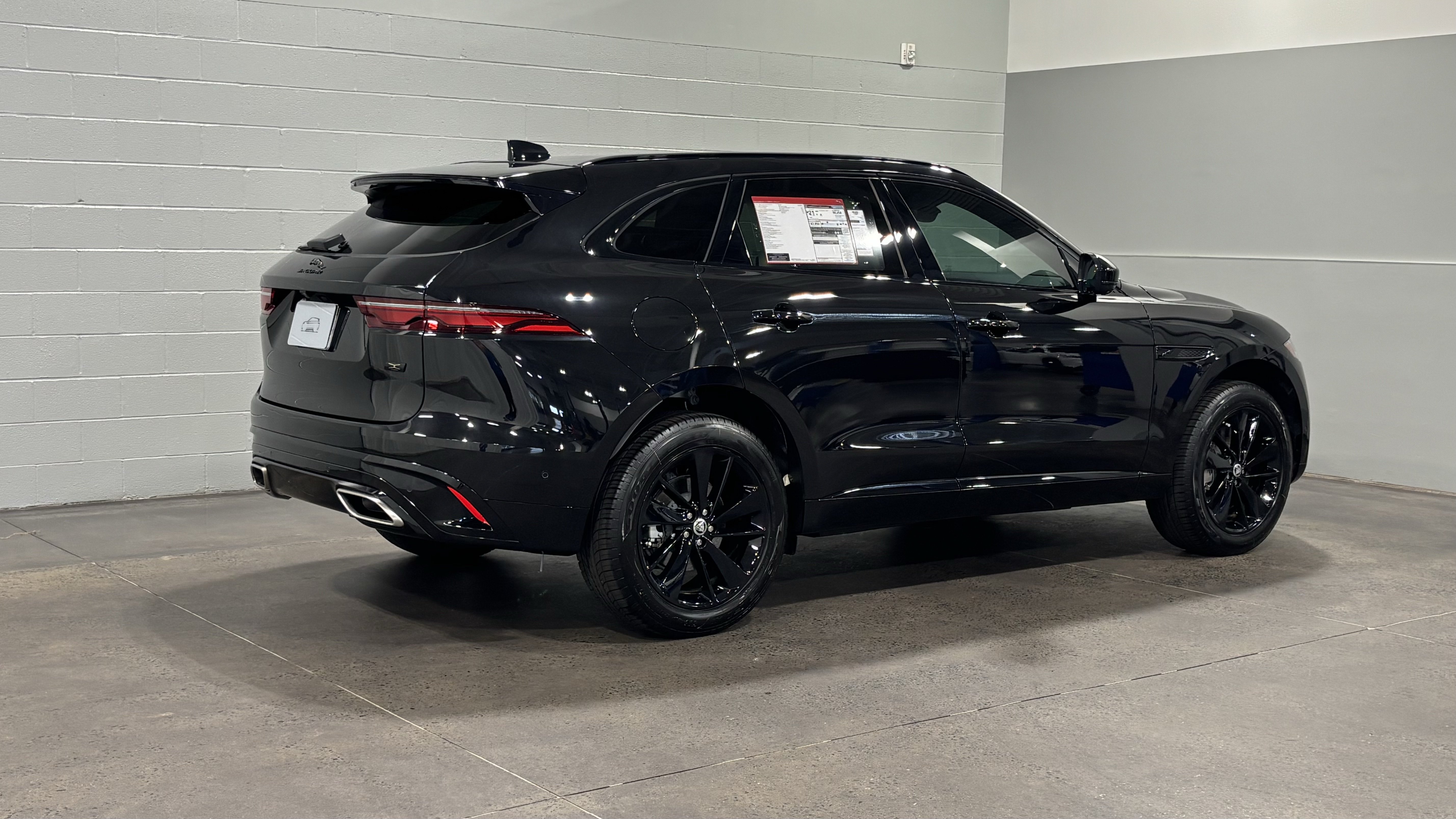 New 2026 Jaguar F-PACE R-Dynamic S AWD/4WD image 2