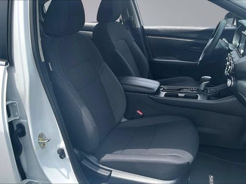 Used 2025 Nissan Sentra S FWD image 26
