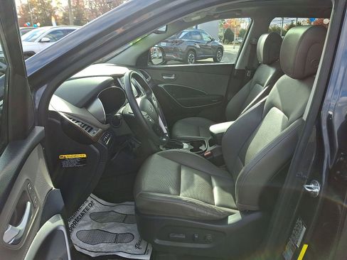 Used 2017 Hyundai Santa Fe SE Ultimate w/ SE Ultimate Tech Package 03 image 17