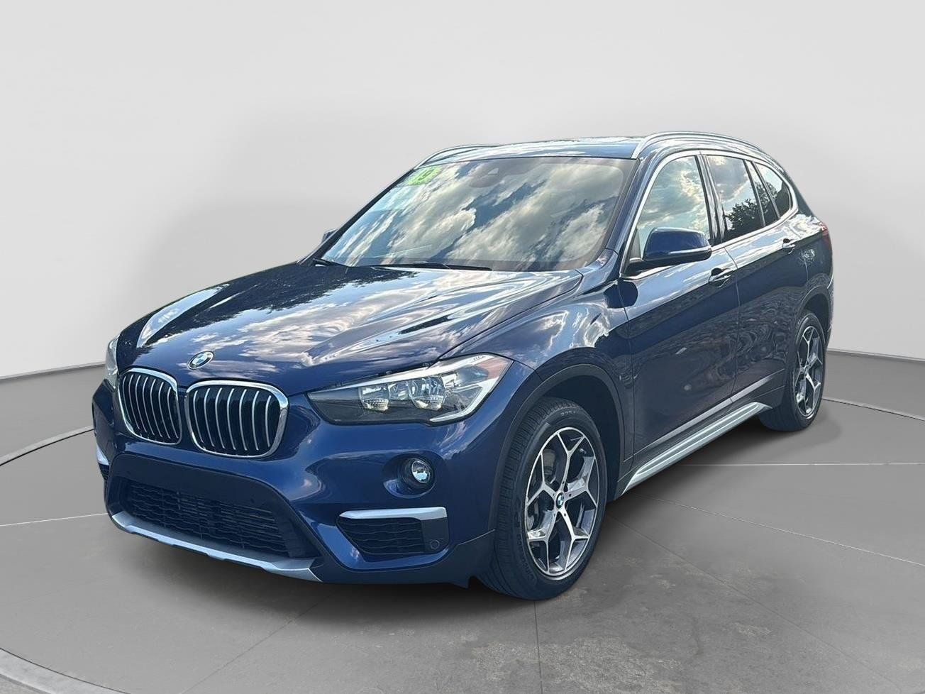 Used 2019 BMW X1 sDrive28i w/ Convenience Package FWD image 9