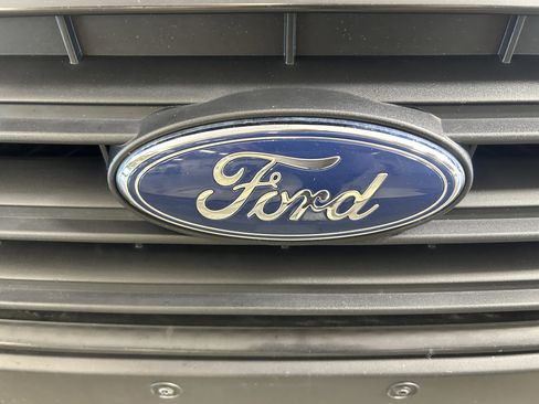 Used 2020 Ford Transit Connect XL FWD image 8