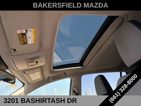 Used 2018 Toyota RAV4 XLE FWD image 21