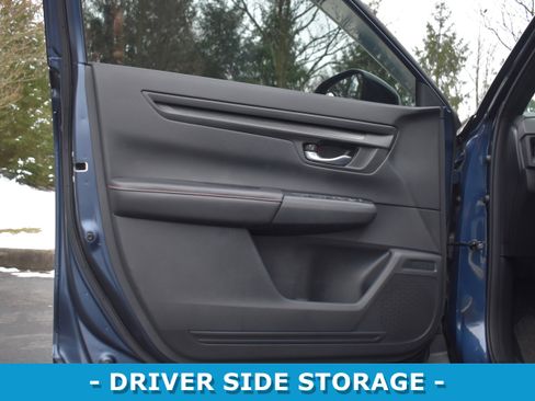 Certified 2025 Honda CR-V Sport image 5
