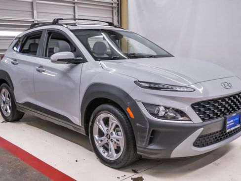 Certified 2023 Hyundai Kona SEL w/ Convenience Package FWD image 5