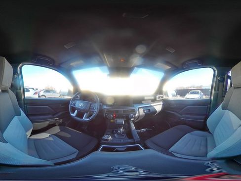 Used 2025 Toyota 4Runner SR5 image 42