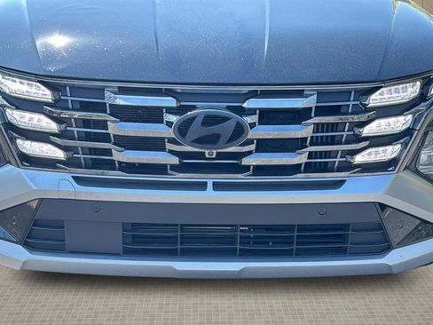 Certified 2025 Hyundai Tucson Limited image 9