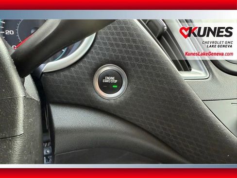 Used 2024 Chevrolet Malibu LT image 31