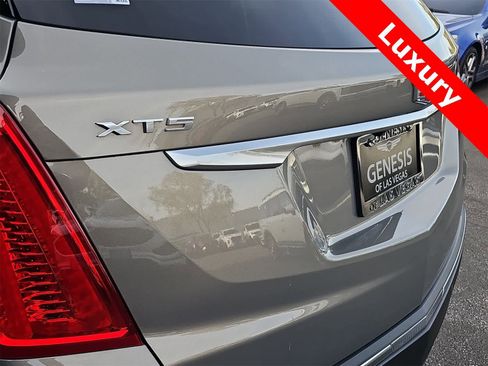 Used 2019 Cadillac XT5 Luxury image 11