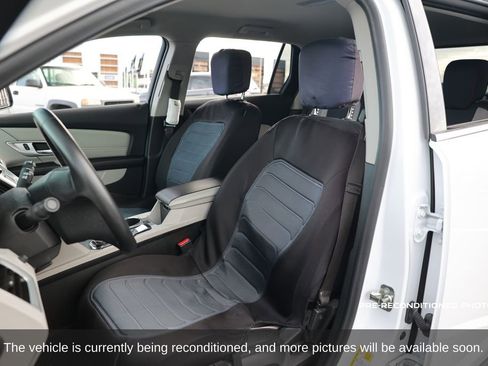 Used 2015 GMC Terrain SLE w/ Convenience Package image 11