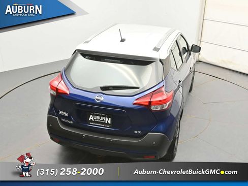 Used 2020 Nissan Kicks SR w/ SR Premium Package image 28
