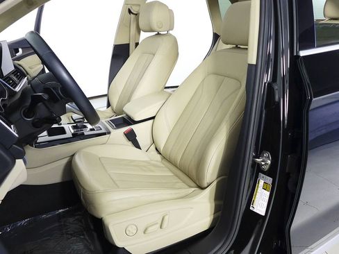 Used 2022 Audi Q5 2.0T Premium Plus w/ Premium Plus Package image 22