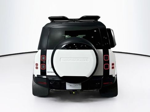 New 2026 Land Rover Defender 110 S AWD/4WD image 6