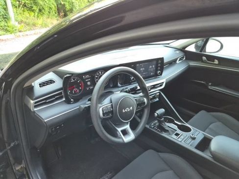 Used 2023 Kia K5 LXS FWD image 14
