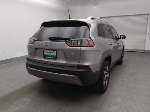 Used 2019 Jeep Cherokee Limited FWD image 7