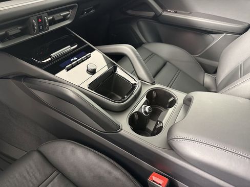 New 2026 Porsche Cayenne S AWD/4WD image 30