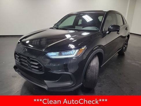 Used 2025 Honda HR-V Sport image 4