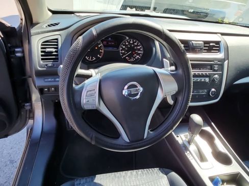 Used 2016 Nissan Altima 2.5 image 12