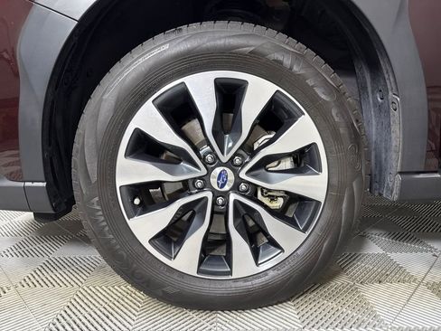 Used 2024 Subaru Outback Touring AWD/4WD image 22