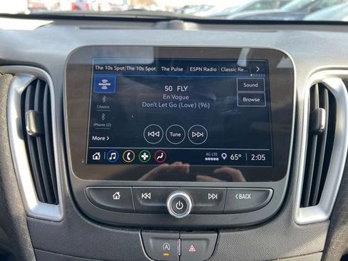 Used 2024 Chevrolet Malibu LT image 18