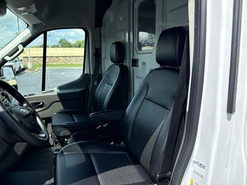 Used 2025 Ford Transit 250 148 High Roof Extended w/ Load Area Protection Package RWD image 13